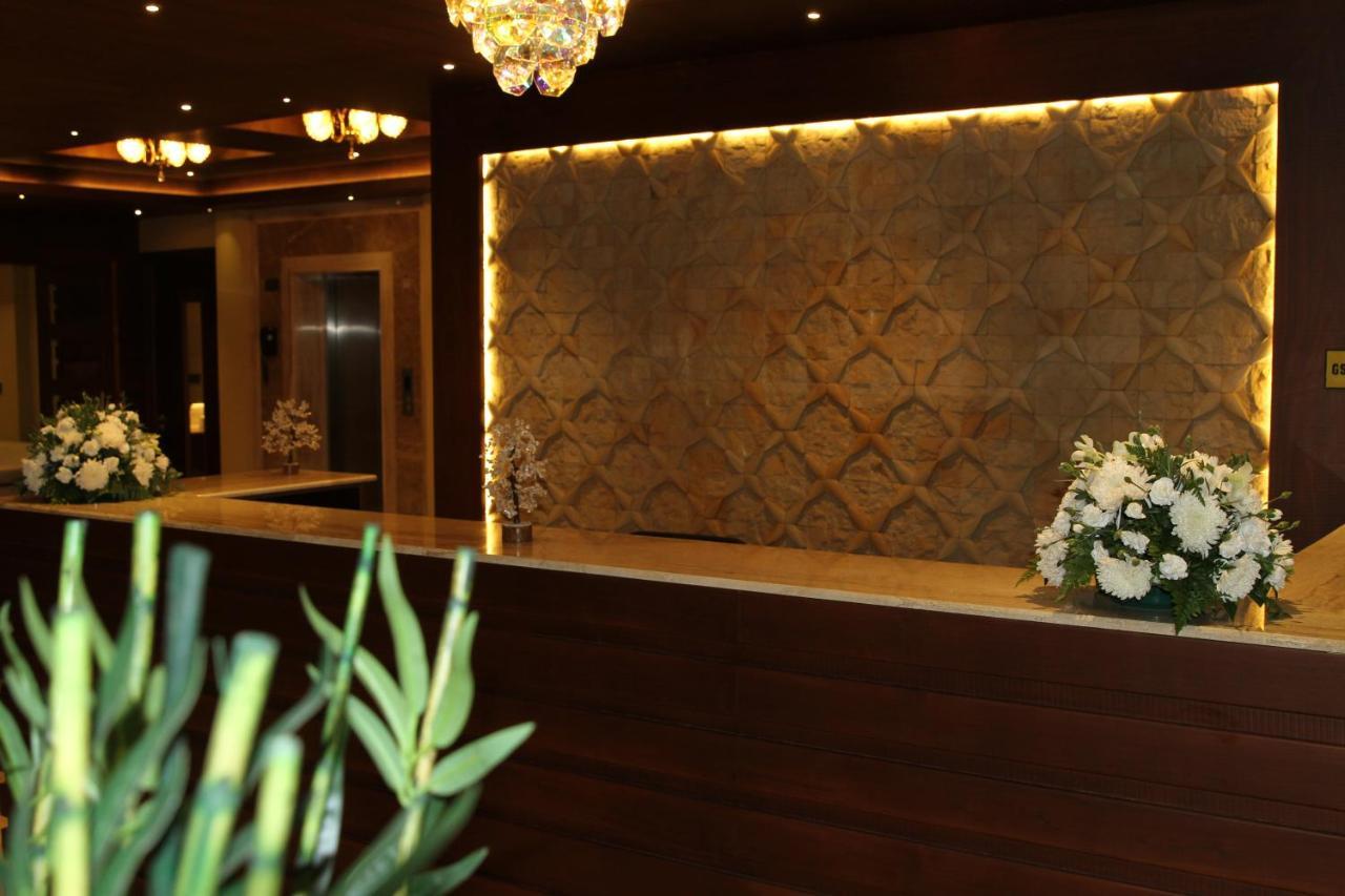 Готель Retrieve Health & Wellness Kochi Екстер'єр фото