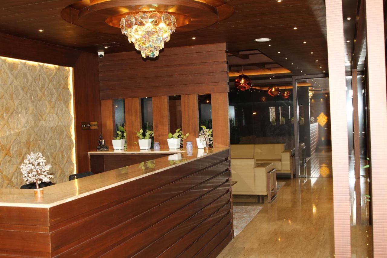 Готель Retrieve Health & Wellness Kochi Екстер'єр фото