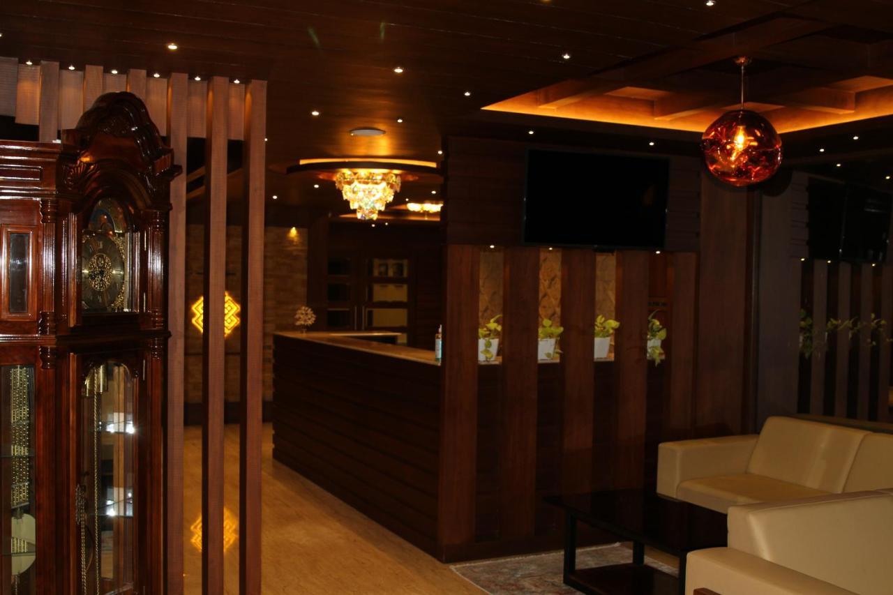 Готель Retrieve Health & Wellness Kochi Екстер'єр фото