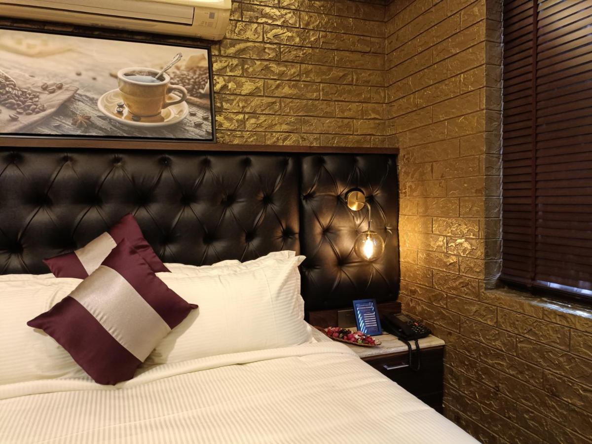 Готель Retrieve Health & Wellness Kochi Екстер'єр фото