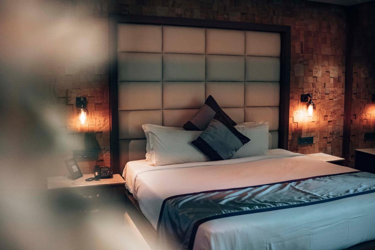 Готель Retrieve Health & Wellness Kochi Екстер'єр фото